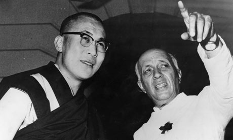 dalai-lama-with-nehru